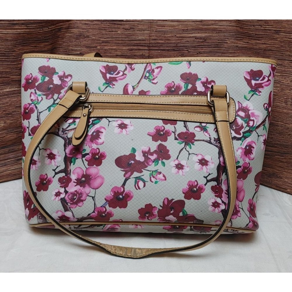 Gianibernini Women's Cherry Blossom Floral Handbag 3-Pocket Purse - Picture 2 of 6
